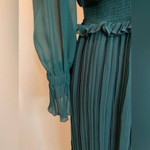 Zara Dark Green Long Sleeve Dress - Picture 6 of 7